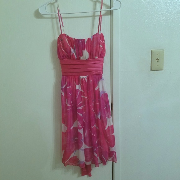 Jodi Kristopher Dresses & Skirts - Pink floral Summer Dress
